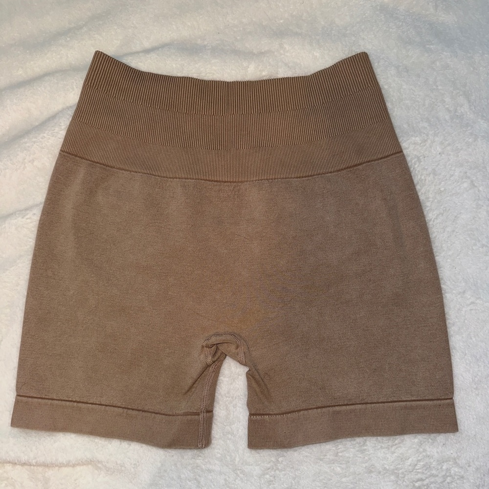 Peachybunz scrunch butt shorts